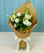 Букет цветов из:  Хризантемы и Лизиантусы в Покровском Ставропольского края